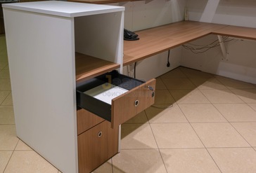 Стойка ресепшн Profiquadro